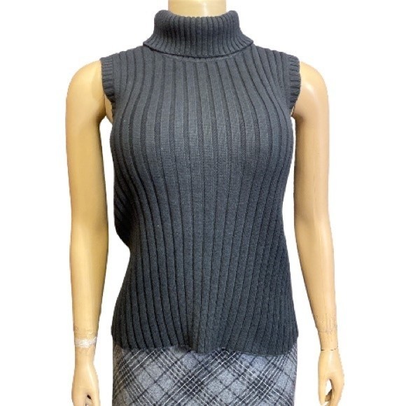 Jones New York Sweaters - 90s Jones New York sport Ribbed Knit sweater black turtleneck sleeveless size M